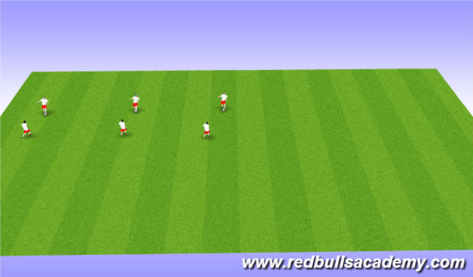 how-to-shoot-while-running-in-soccer-the-pitch-is-ours